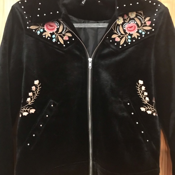 Velvet, embroidered, studded jacket - Picture 3 of 7